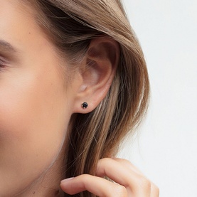 Black Stone Ear Studs