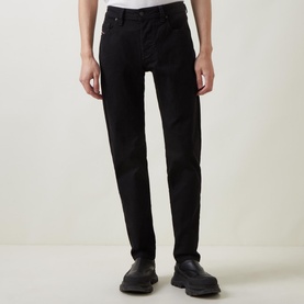 Larkee Beex Tapered Jeans
