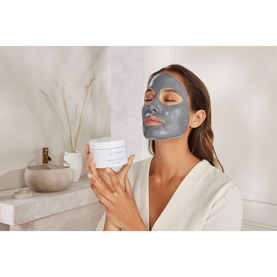 The Ritual of Namaste Purifying Charcoal Wonder Mask