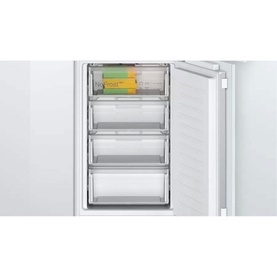 Integrated 50-50 Fridge Freezer