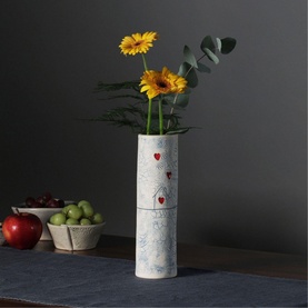 Home Comforts Tall Vase