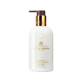 Mesmerising Oudh Accord & Gold Body Lotion