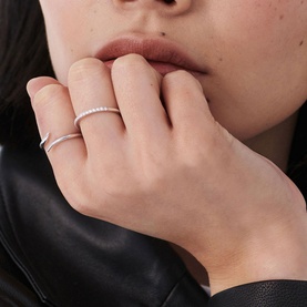 Fine 14kt White Gold Open Claw Ring