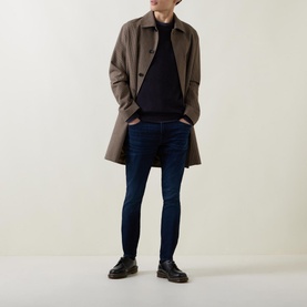 Paxtyn Skinny Tapered Jeans