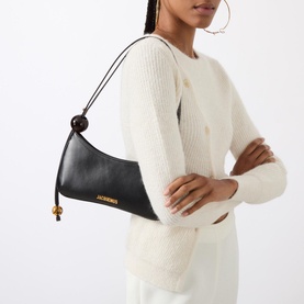 Le Bisou Perle Shoulder Bag