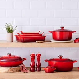 Signature Cast Iron Oval Casserole 31cm