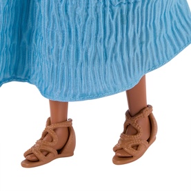 The Little Mermaid Ariel On Land Fashion Doll