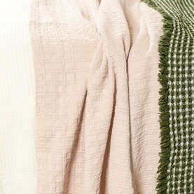 Ryan Bedspread Blush