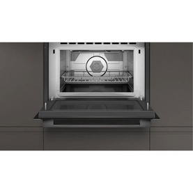 Built-in microwave oven