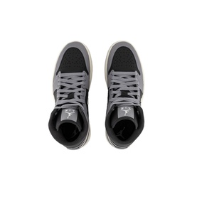 Air Jordan 1 Mid Trainers