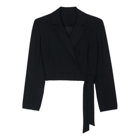 Esta Blazer
