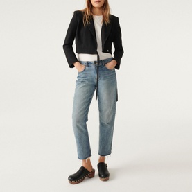 Esta Blazer
