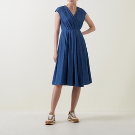 Zuai Denim V Neck Dress