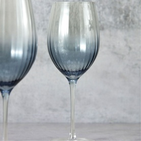 Four Piece Wine Glass Set Blue