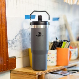The Charcoal Classic IceFlow&trade; Flip Straw Tumbler 0.89L