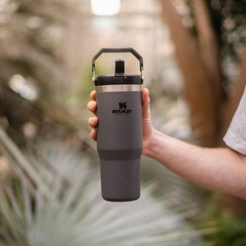 The Charcoal Classic IceFlow&trade; Flip Straw Tumbler 0.89L