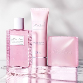 Miss Dior Blooming Scented Soap
