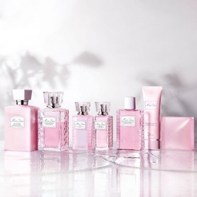 Miss Dior Blooming Scented Soap