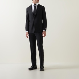 D6 Contemporary Single-Breasted Two-Piece Suit