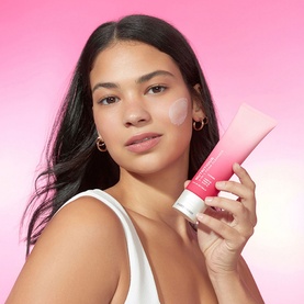 Nutritious 2-in-1 Foam Cleanser