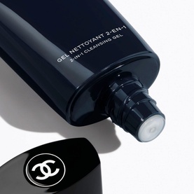 2-In-1 Cleansing Gel