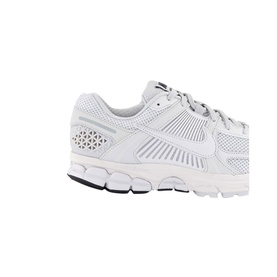 Zoom Vomero 5 Trainers
