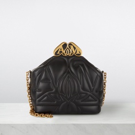 The Seal Box Chain Shoulder Bag