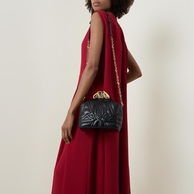 The Seal Box Chain Shoulder Bag