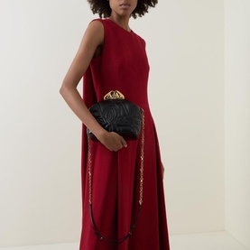 The Seal Box Chain Shoulder Bag