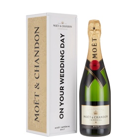 Mo&euml;t Imp&eacute;rial Wedding Gift Set