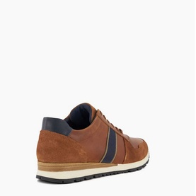 Treck Stripe-Detail Trainers