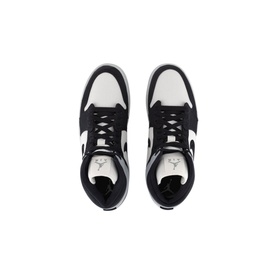 Air Jordan 1 Mid Trainers