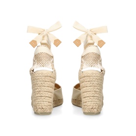 Carina Wedges