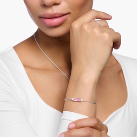 Zirconia Pendant Fine Link Bracelet