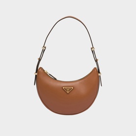 Arqu&eacute; Leather Shoulder Bag