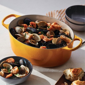 Signature Cast Iron Oval Casserole 27cm