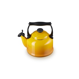 Traditional Kettle With Fixed Whistle 2.1L