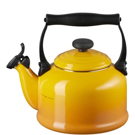 Traditional Kettle With Fixed Whistle 2.1L