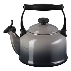 Traditional Kettle With Fixed Whistle 2.1L
