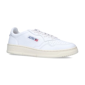 Medalist Low-Top Trainers