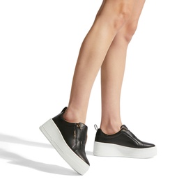 Connected Laceless Trainers