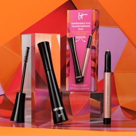 Your Transforming Superhero Eye Duo Makeup Gift Set