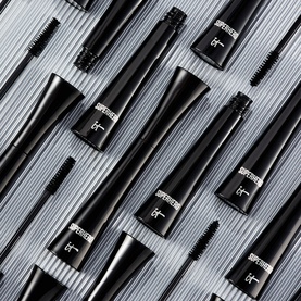 Your Transforming Superhero Eye Duo Makeup Gift Set