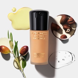 Studio Radiance Serum-Powered&trade; Foundation