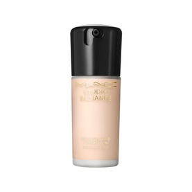 Studio Radiance Serum-Powered&trade; Foundation