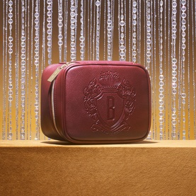 Signature Glam Makeup Bag