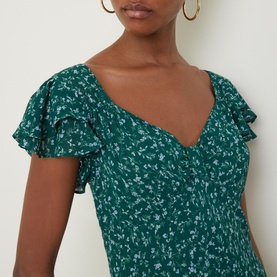 Lisola Ruffle Sleeve Floral Dress