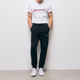 What Is Round Neck T Shirt
