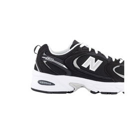 MR530 Trainers