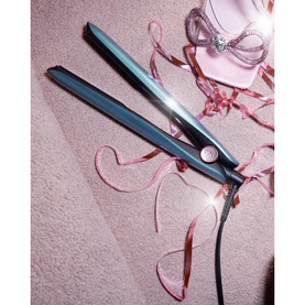 Gold Limited Edition Gift Set - Hair Straightener In Alluring Jade